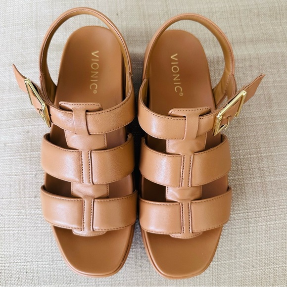 Like New VIONIC DELANO PLATFORM WEDGE SANDAL - Picture 10 of 11